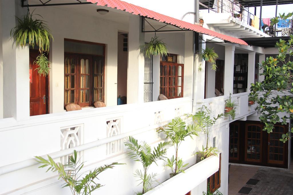 Shanith Guesthouse Negombo Exterior photo